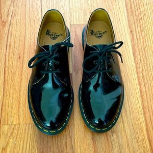 Doc Martens patent leather loafers 👞